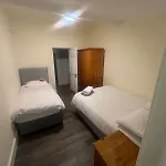 Budget * Newbridge (Kildare)